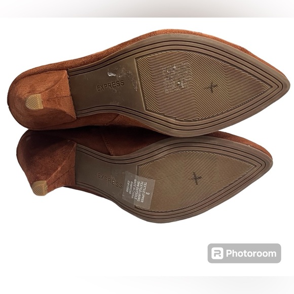 Express brown suede slouchy heeled fall essential boot womens size 9. Like new! - Picture 4 of 14